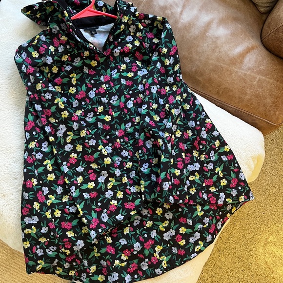 Ann Taylor Poncho. Small - Picture 1 of 4